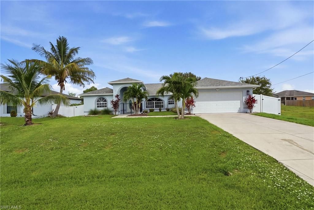 413 NW 17th Pl, Cape Coral, FL 33993 Photo