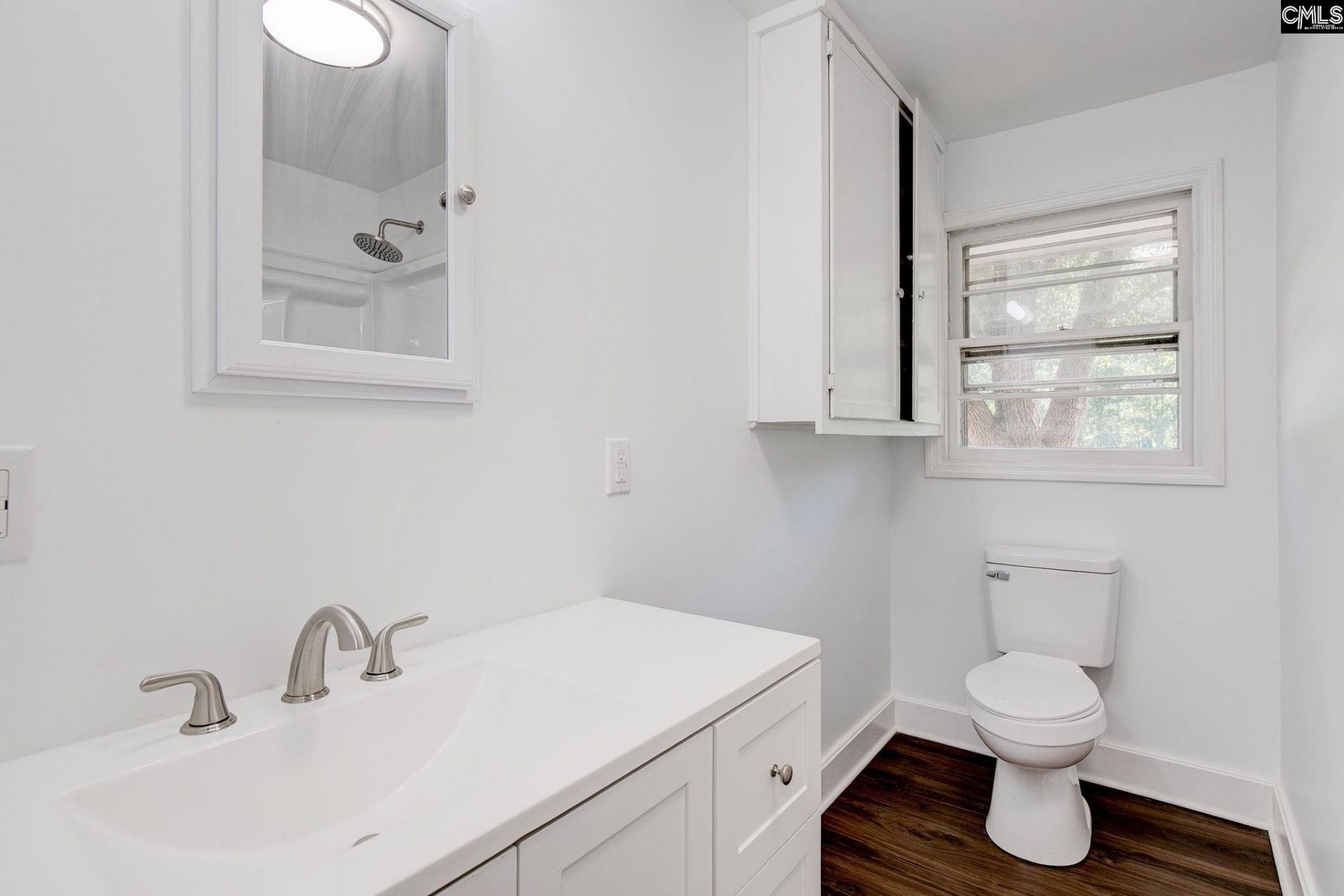 207 Hampton Street E Photo 11