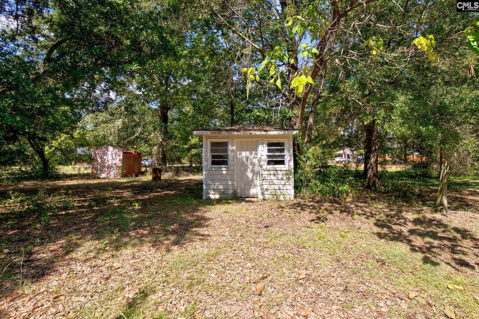 207 Hampton Street E Photo 12