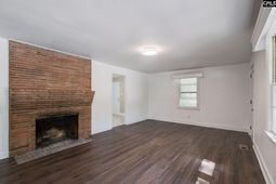 207 Hampton Street E photo 4