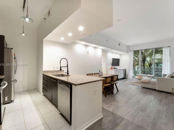 951 Brickell Ave , Unit 201, Miami, FL 33131