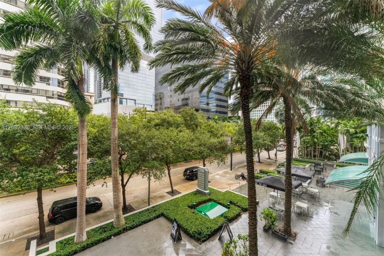 951 Brickell Ave, Unit 201, Miami, FL 33131 Photo