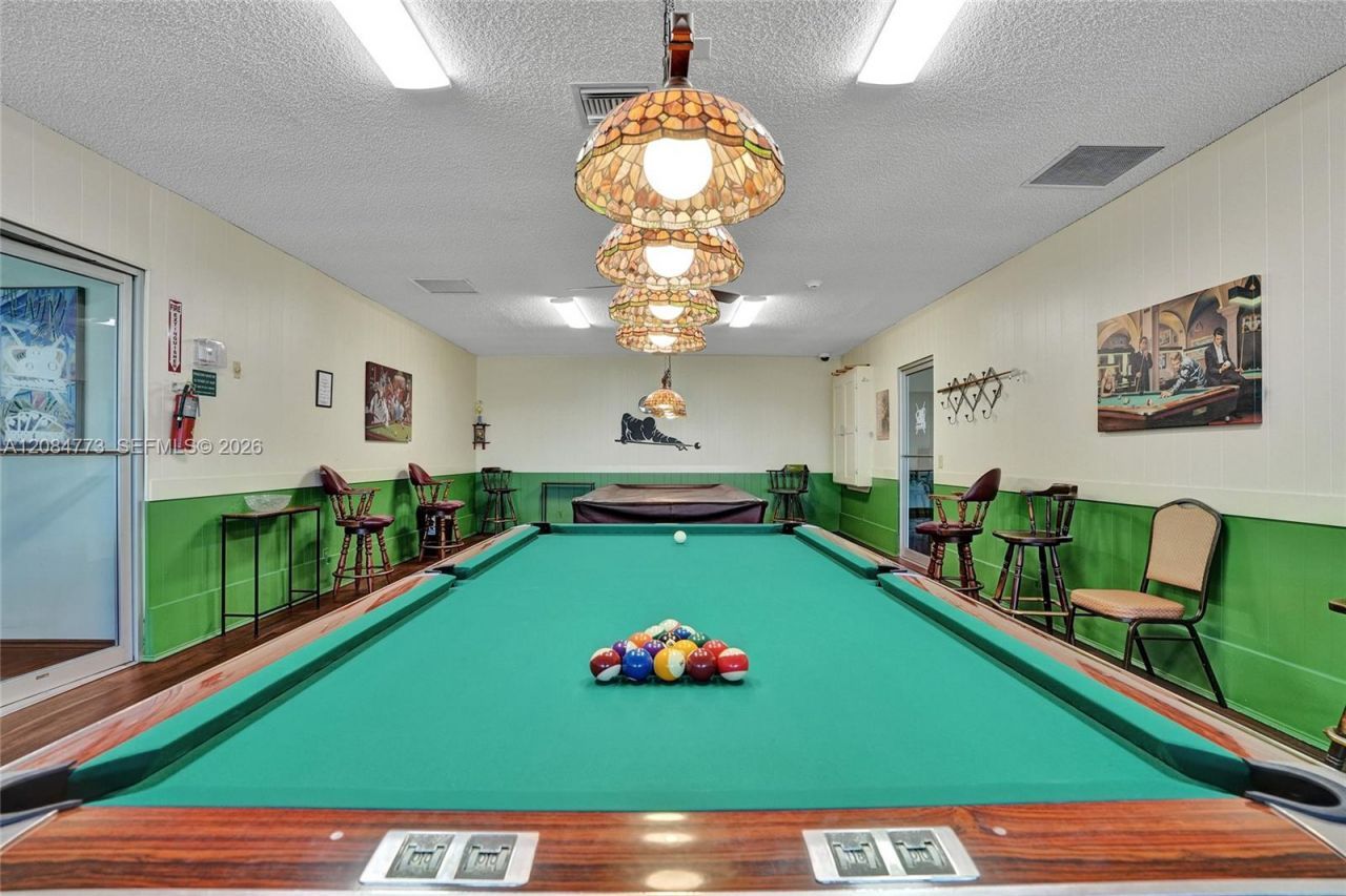 2083 SW 13th Ave, Boynton Beach, FL 33426 Photo