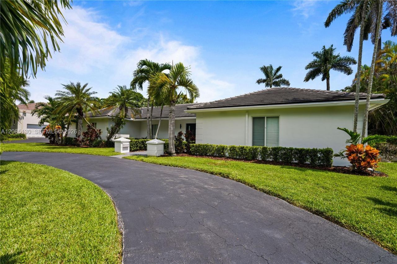 15305 SW 78th Ct, Palmetto Bay, FL 33157 Photo