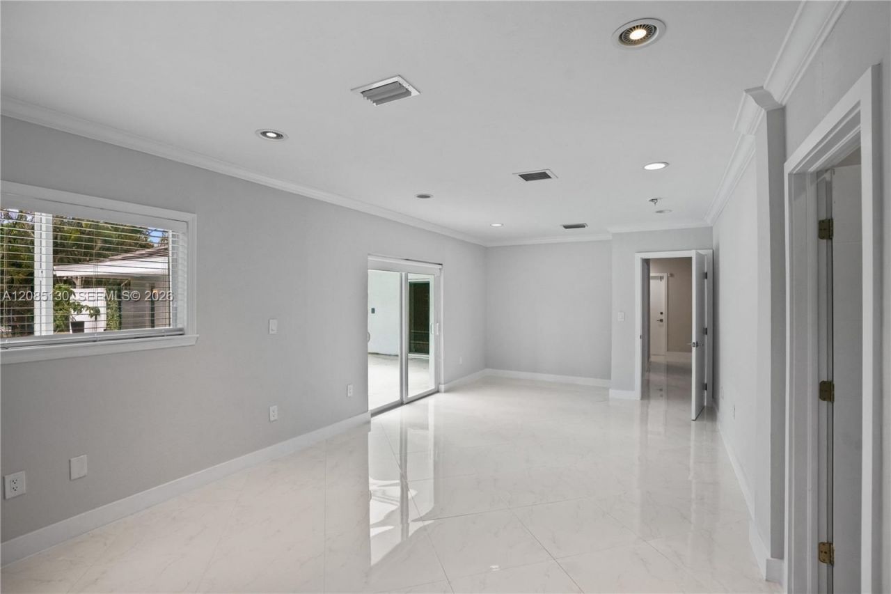 15305 SW 78th Ct, Palmetto Bay, FL 33157 Photo