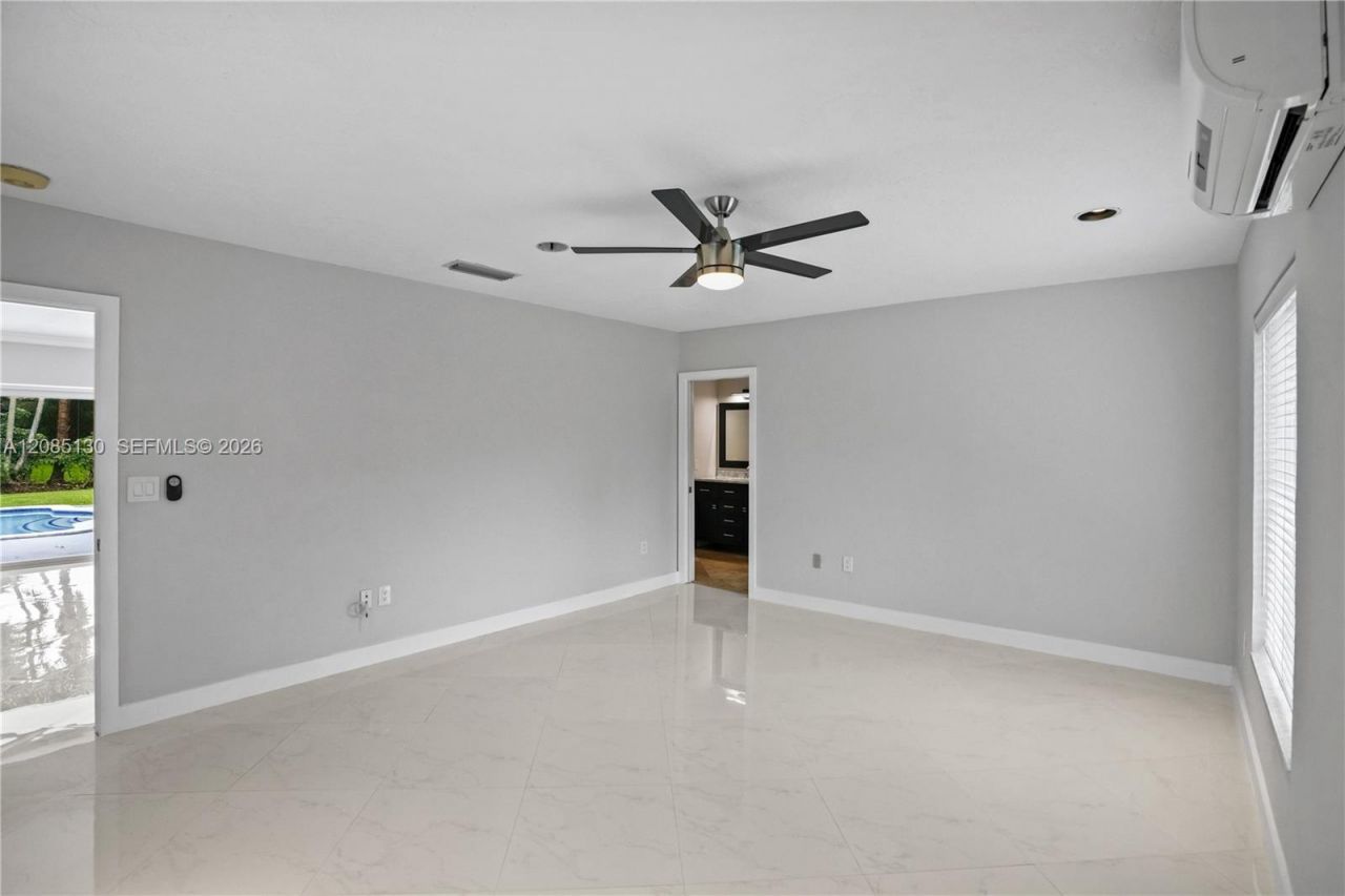 15305 SW 78th Ct, Palmetto Bay, FL 33157 Photo