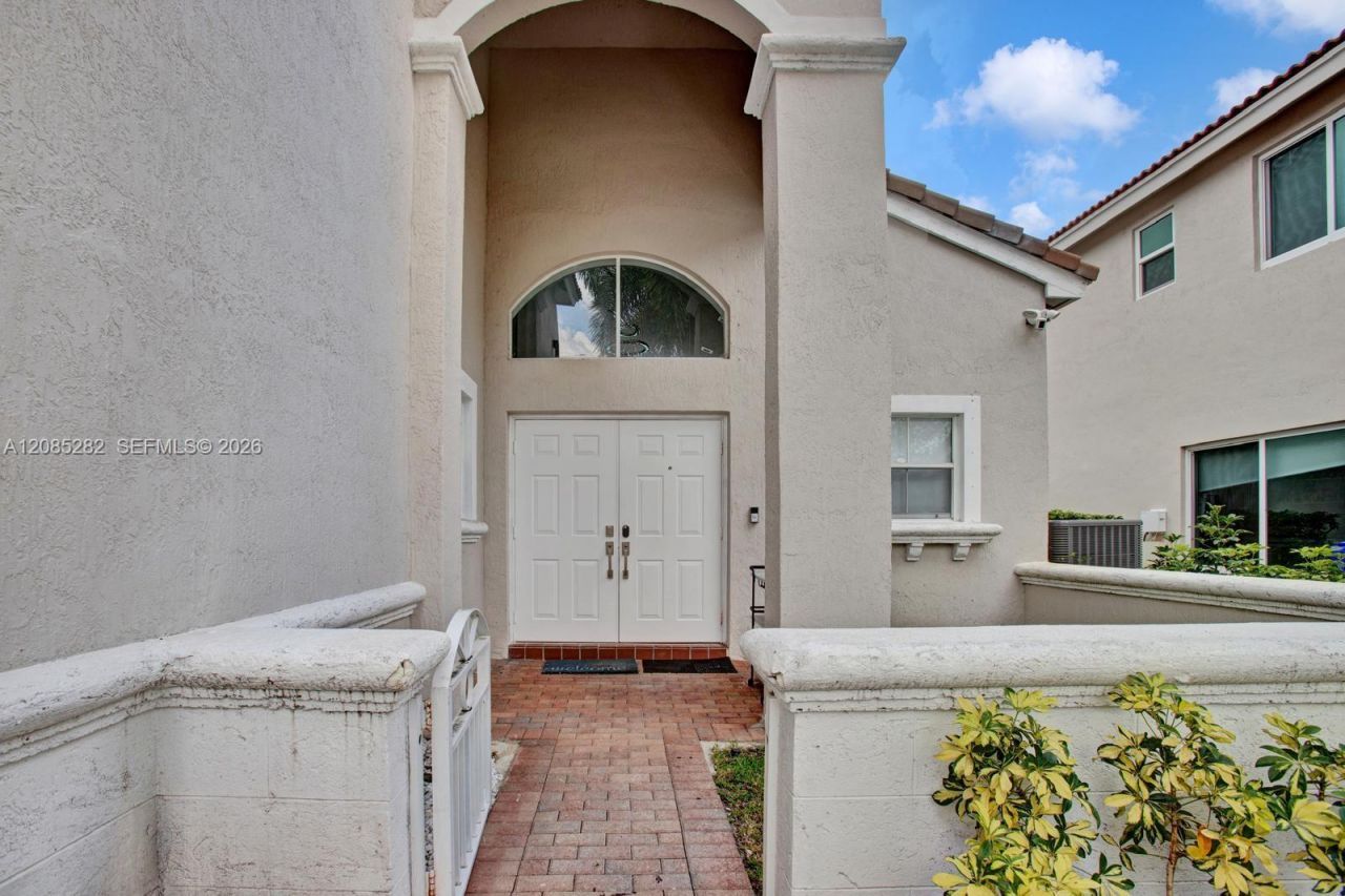 3432 SW 49th St, Hollywood, FL 33312 Photo