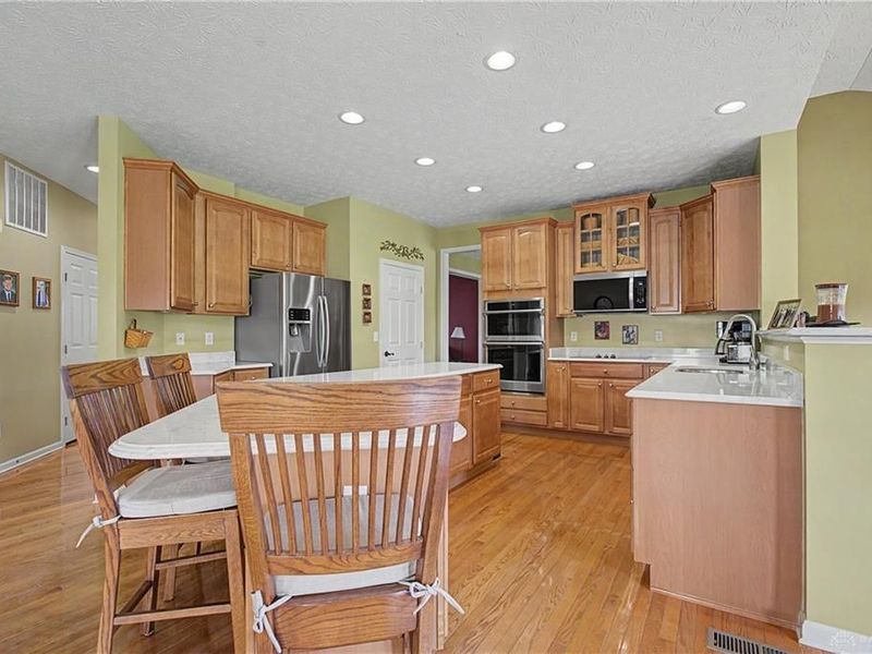7452 Waterway Drive, Waynesville, OH 45068 Photo 9