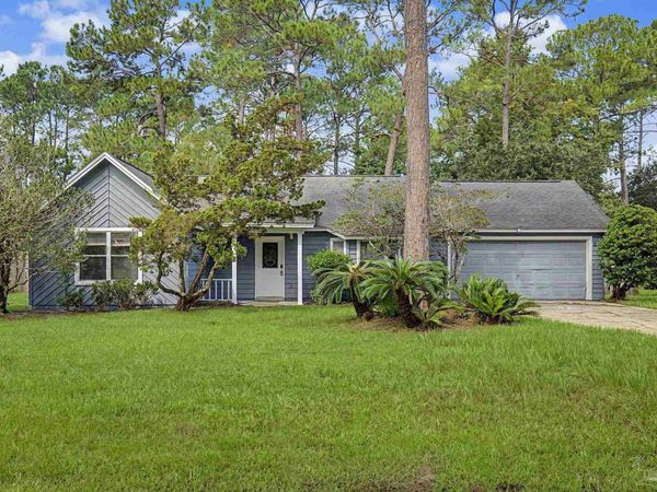 219 Tallow Tree Dr, Pensacola, FL 32506