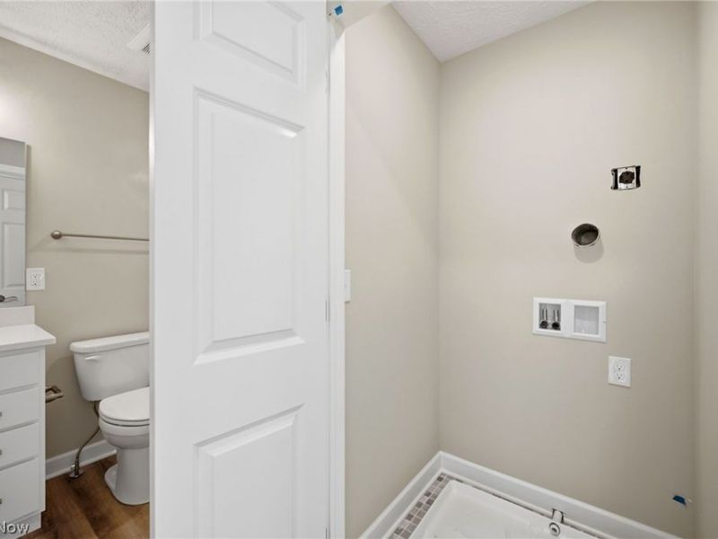 2311 E 100th Street, Cleveland, OH 44106 Photo 20