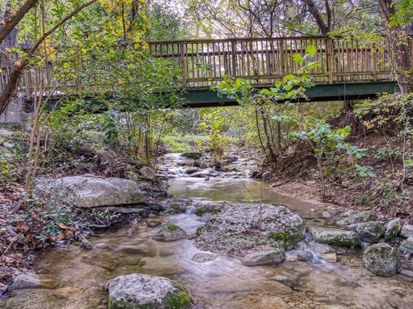 2403 Crazyhorse PASS, Austin, TX 78734
