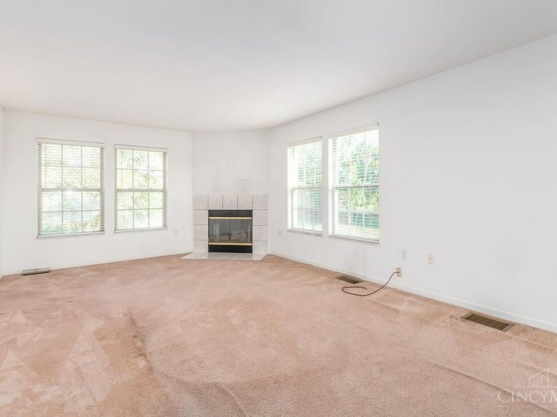 11 Providence Drive, Unit 6, Fairfield, OH 45014 Photo 2