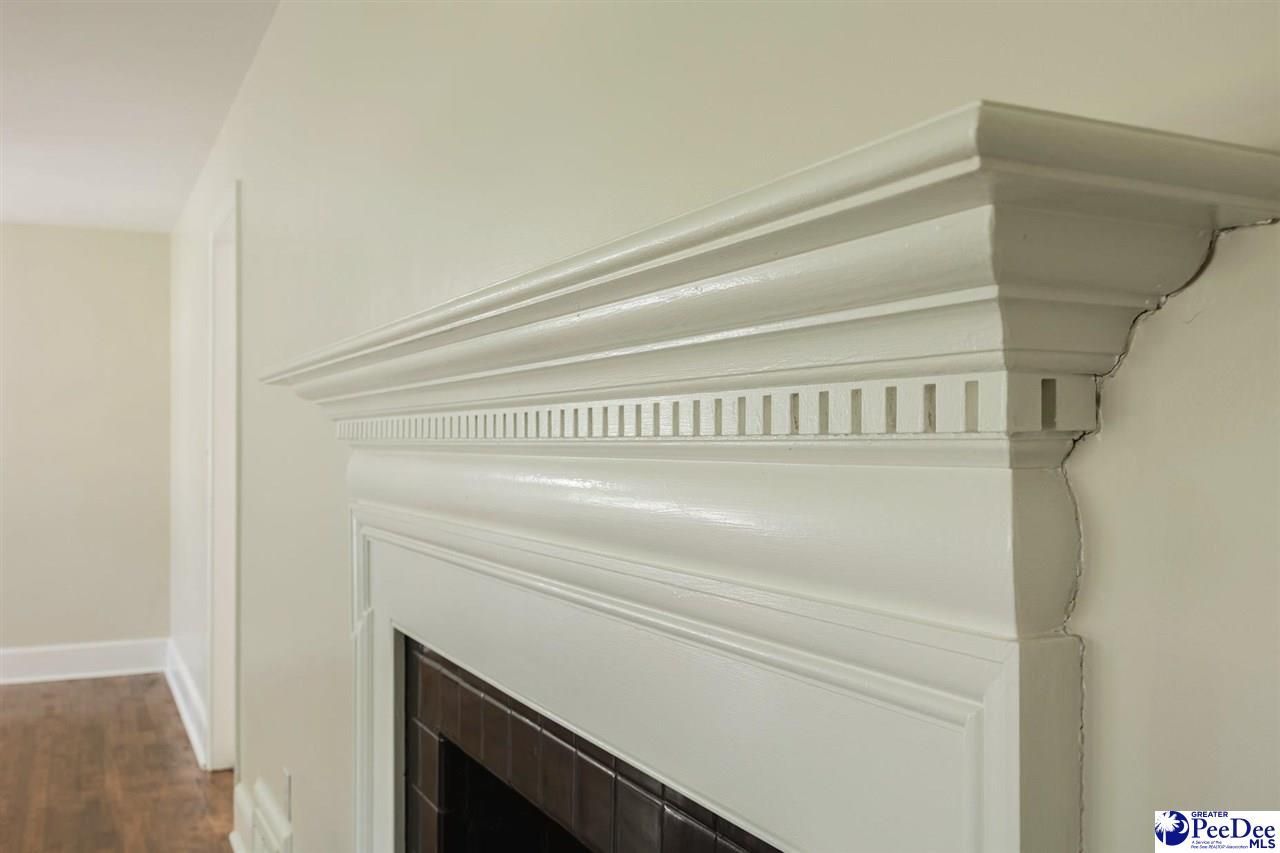 200 Magnolia Street Photo 16
