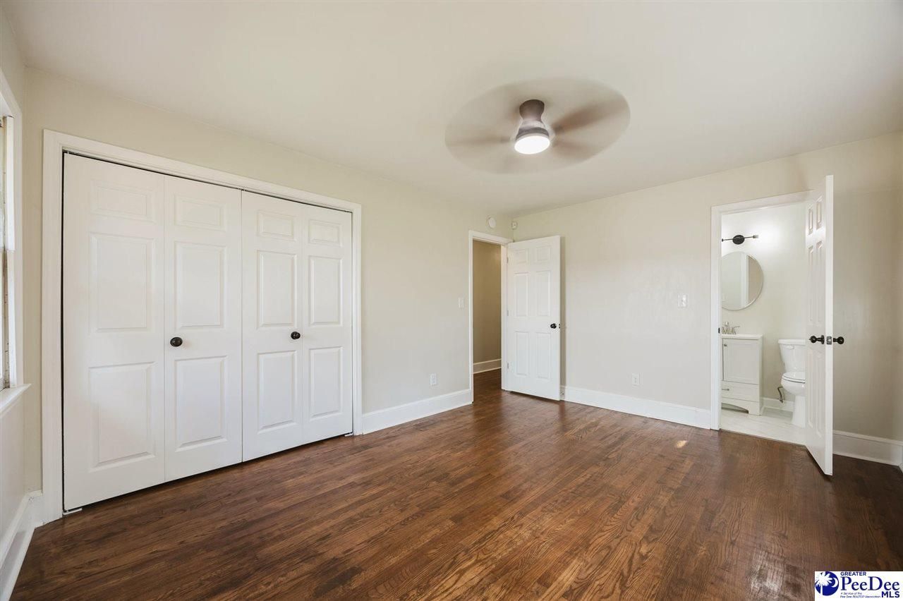 200 Magnolia Street Photo 49