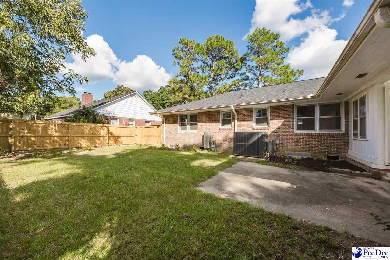 200 Magnolia Street Photo 55