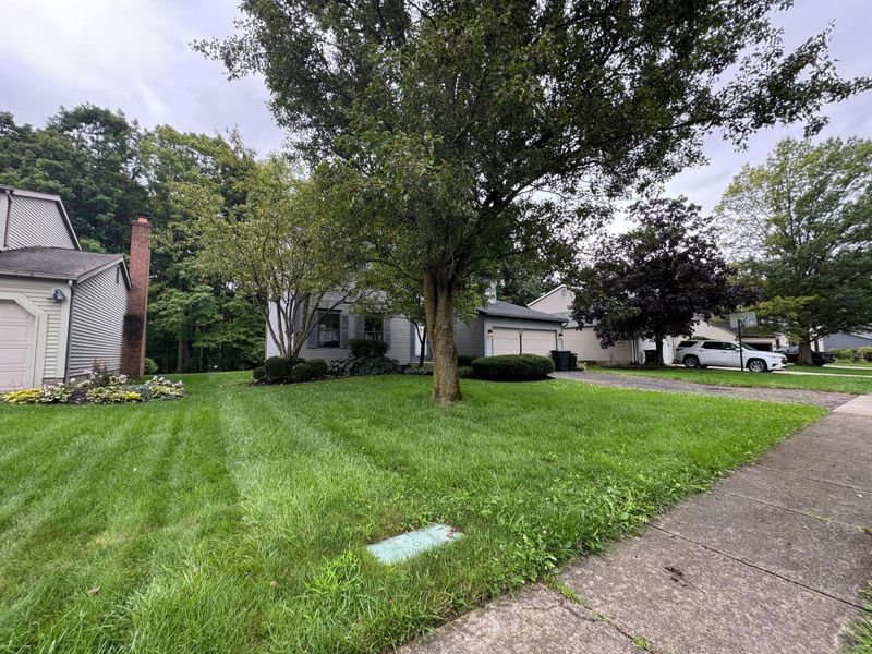 564 Glenside Lane, Powell, OH 43065 Photo 2
