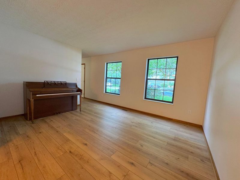 564 Glenside Lane, Powell, OH 43065 Photo 8