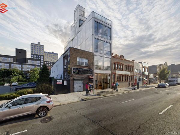 15028 Hillside Avenue, Unit 2A, Jamaica, NY 11432