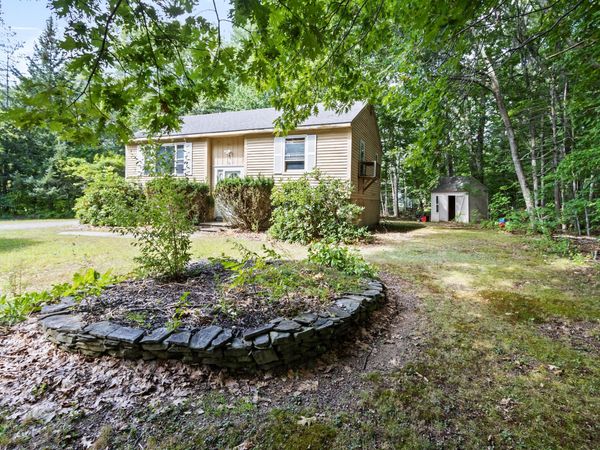 13 Mulberry Street , Buxton, ME 04093