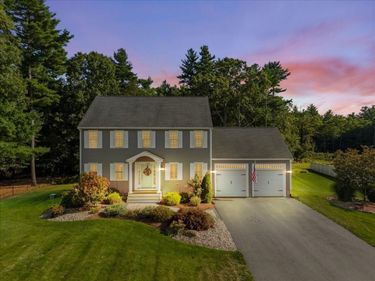 32 Pocksha Dr, Middleboro, MA 02346