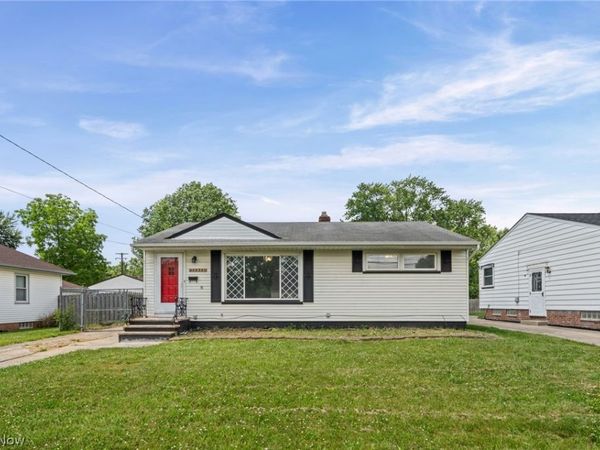 4638 W 156th Street , Cleveland, OH 44135