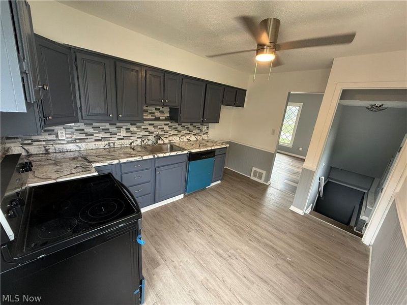 4638 W 156th Street, Cleveland, OH 44135 Photo 9