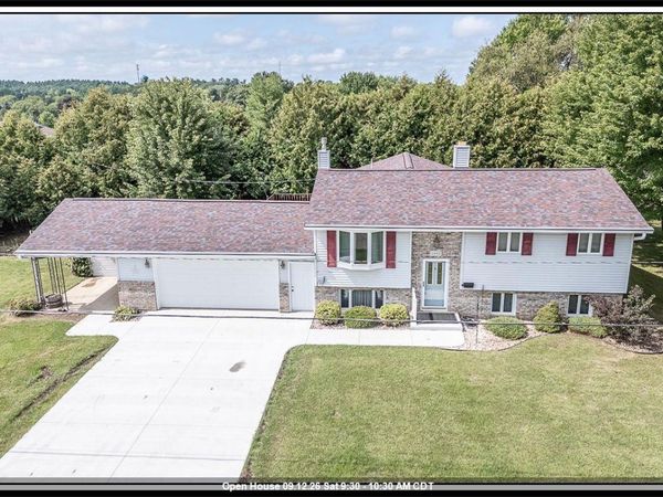 1903 LAWRENCE STREET, New London, WI 54961