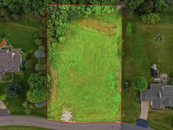 W9008 FOREST RIDGE DRIVE, Hortonville, WI 54944