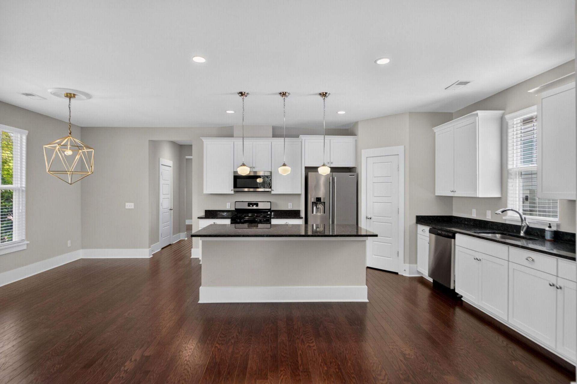 203 Gnarly Oak Lane Photo 11