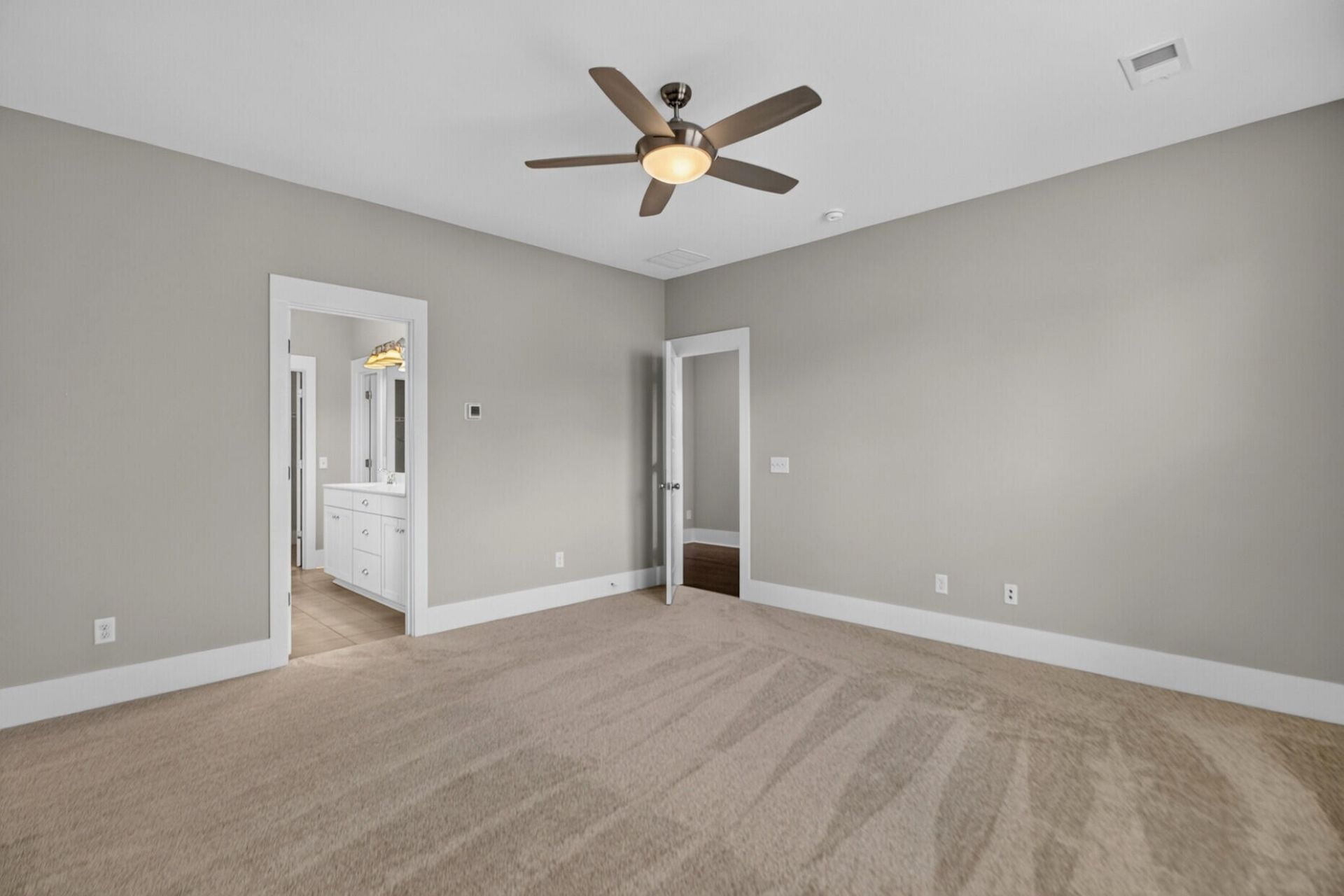 203 Gnarly Oak Lane Photo 18
