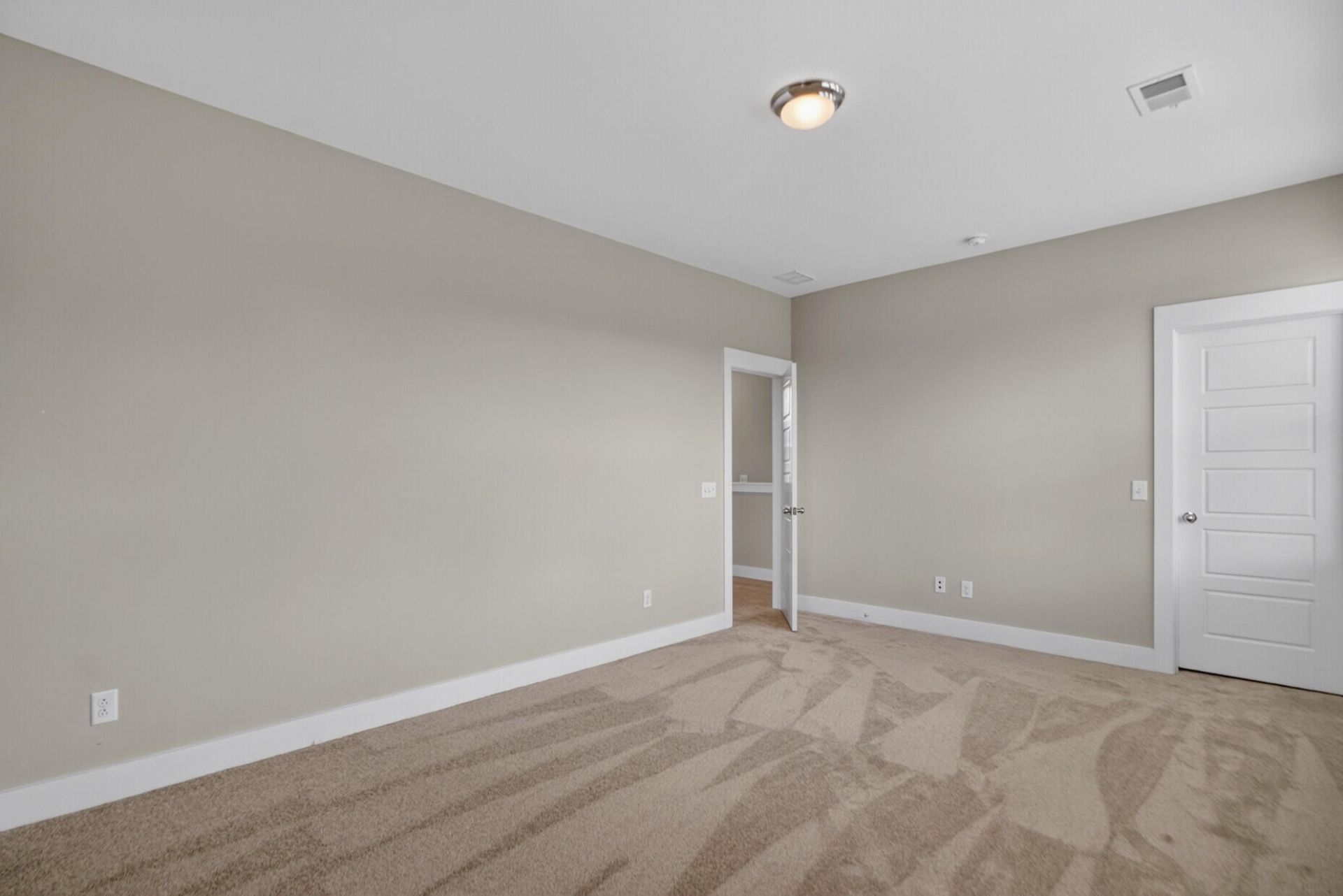 203 Gnarly Oak Lane Photo 35