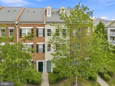 42524 HOLLYHOCK TERRACE , BRAMBLETON, VA 20148