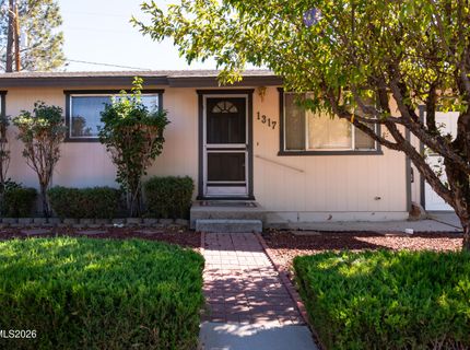 1317 Toiyabe Avenue, Gardnerville, NV 89410 Photo