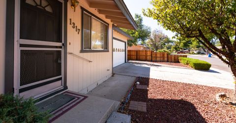 1317 Toiyabe Avenue, Gardnerville, NV 89410 Photo