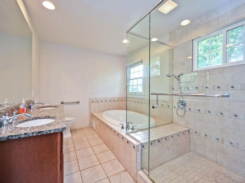 7892 Kimbee Drive, Anderson Township, OH 45244 Photo 36
