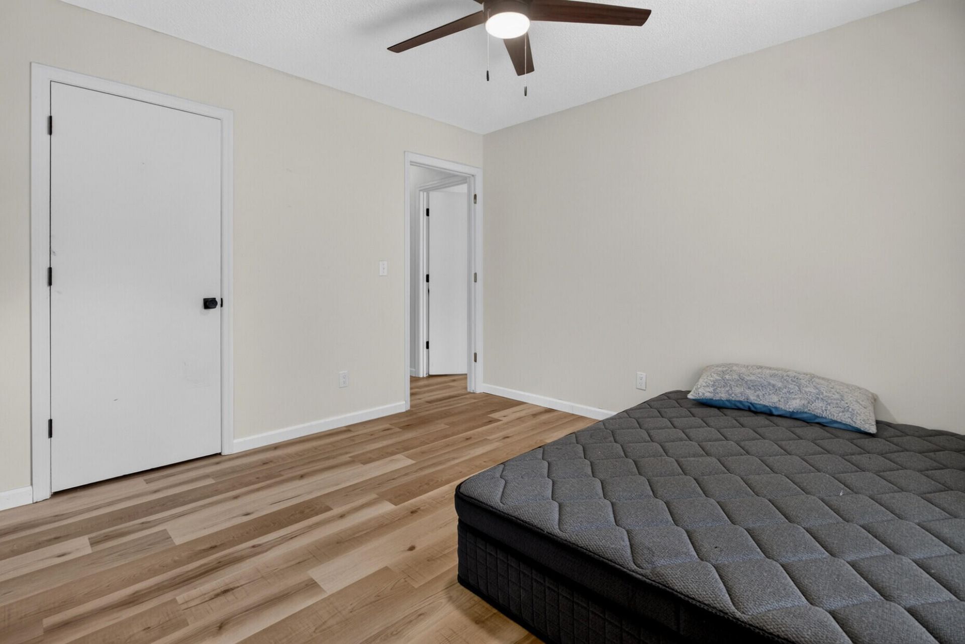 433 Courtland Drive Photo 20