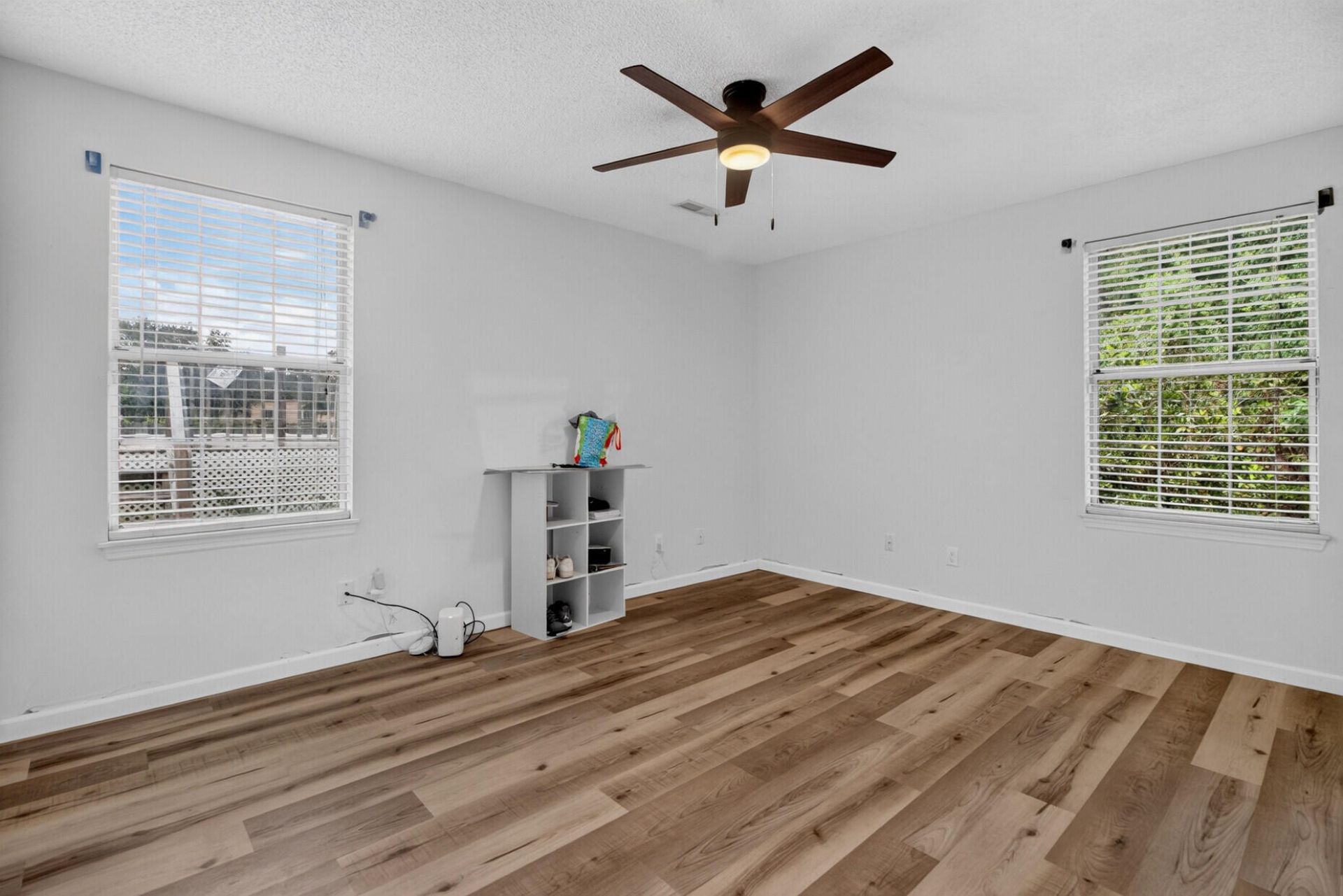 433 Courtland Drive Photo 23