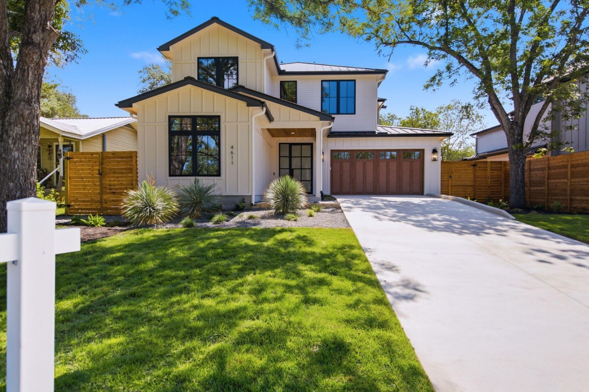 4611 Banister Ln, Austin, TX 78745 Main Photo