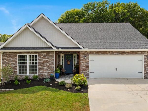 6913 Harvest Grove Lane, Knoxville, TN 37918