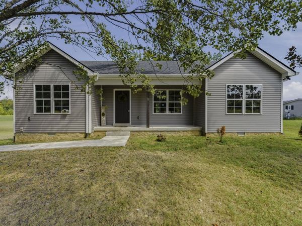 35 Petty Davis Road , Scottsville, KY 42164