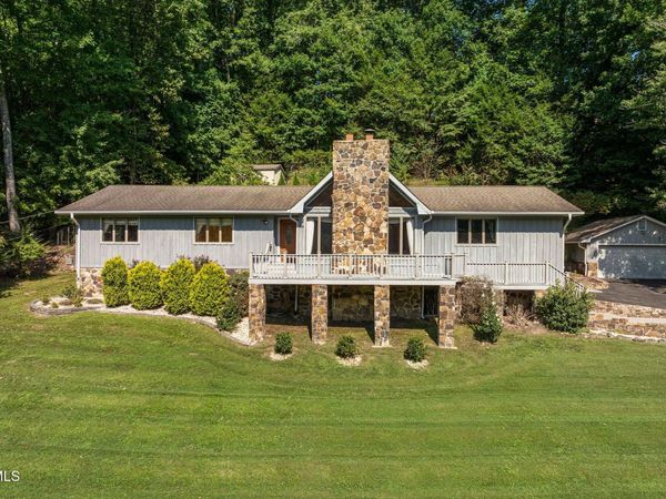 5403 Wedgewood Drive, Big Stone Gap, VA 24219