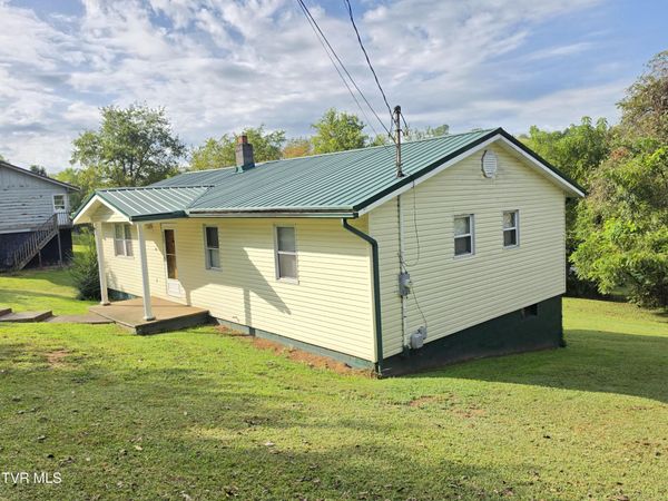 2635 Banner Street, Saint Paul, VA 24283