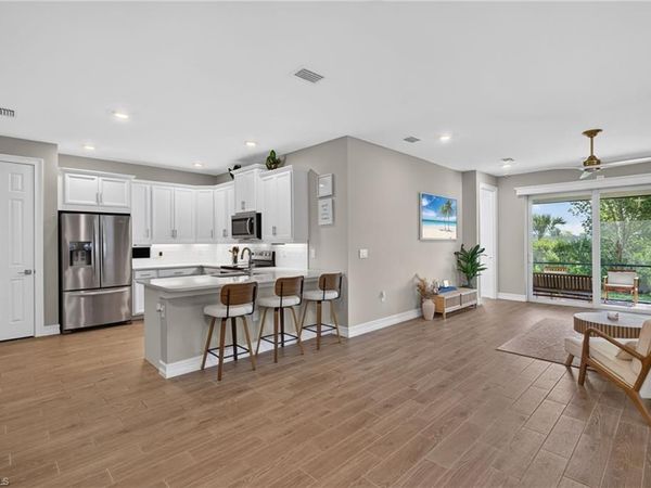 1108 ENBROOK LOOP , NAPLES, FL 34114