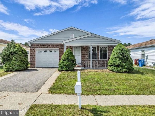 24 MERRILEE LANE, TOMS RIVER, NJ 08757