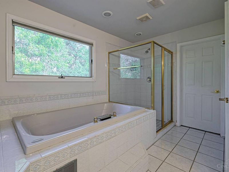 8485 Deer Path, West Chester, OH 45069 Photo 20