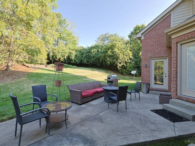 8485 Deer Path, West Chester, OH 45069 Photo 35