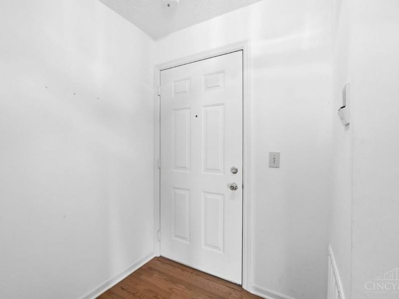 556 Aspen Glen Drive, Unit 810, Union Township, OH 45244 Photo 10