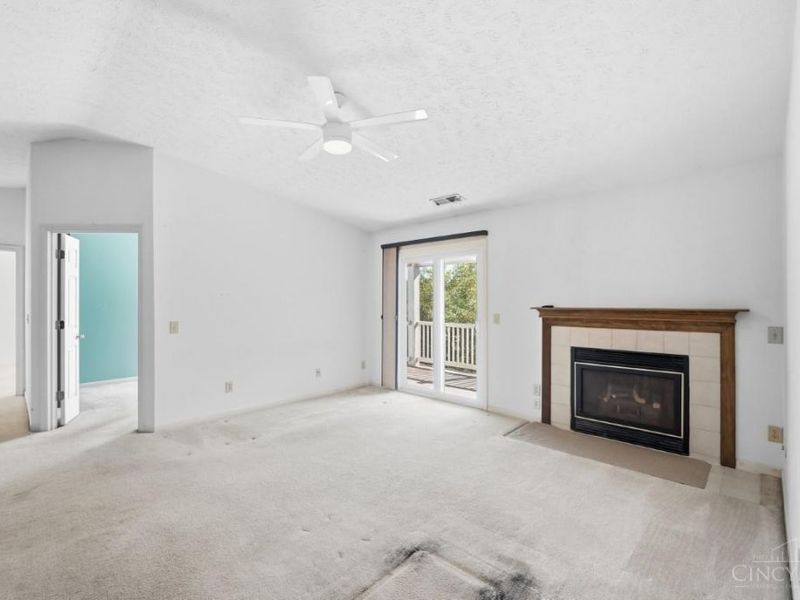 556 Aspen Glen Drive, Unit 810, Union Township, OH 45244 Photo 11