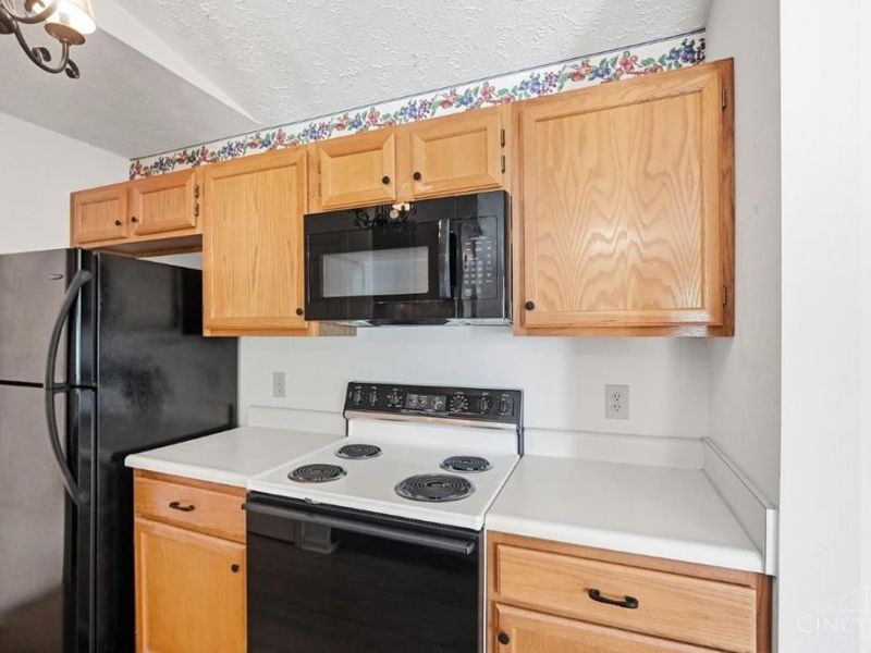 556 Aspen Glen Drive, Unit 810, Union Township, OH 45244 Photo 19