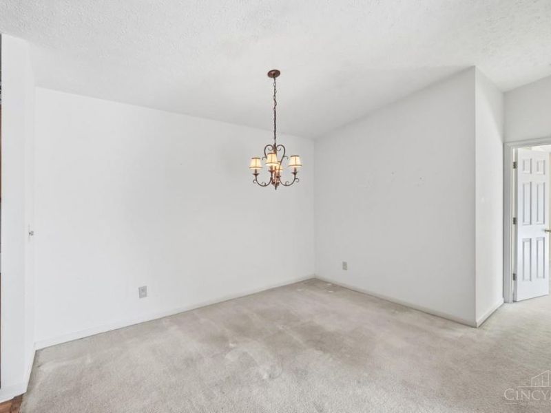 556 Aspen Glen Drive, Unit 810, Union Township, OH 45244 Photo 23